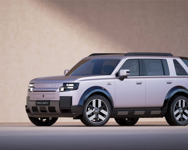 FREELANDER Middle East Launch Countdown — British Premium SUV Setting a New Global Benchmark for Intelligent Parking with SIVP