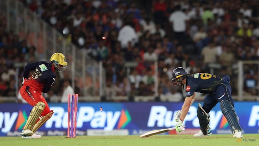 Kohli masterclass leads Bengaluru to IPL title defence in style