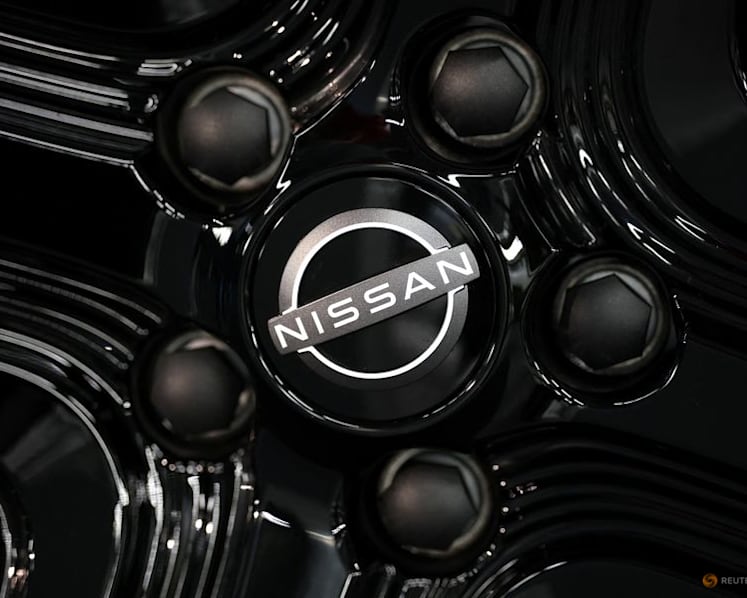 Nissan sees smaller full-year operating loss as turnaround efforts bear fruit