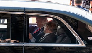 Trump tegaskan komitmen 100% terhadap ASEAN, teken perjanjian dagang dengan 4 negara anggota