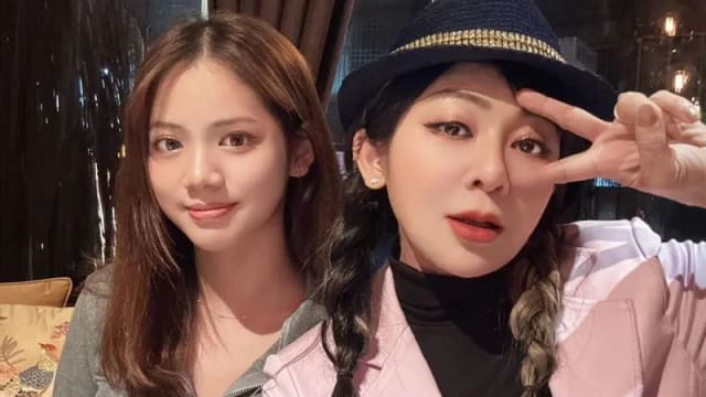台上母女接吻遭网批　王彩桦女儿发声