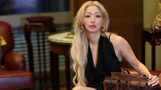 临近开唱才接获演出延期通知，郑秀文：歌迷怎么办？