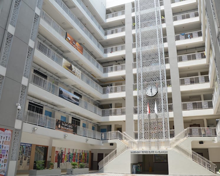 328 new locally transmitted COVID-19 cases in Singapore, new cluster at madrasah along Braddell Road