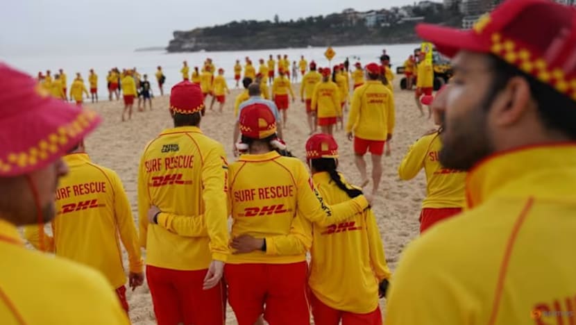 Pasukan penyelamat, pengawal pantai Australia kembali bertugas di Pantai Bondi susuli serangan maut