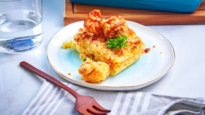 How To Make Easy KFC-Inspired Fried Chicken Mac And Cheese