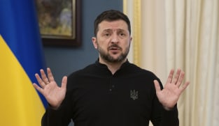  Zelenskyy says Russia wants 'stronger position' before any ceasefire 