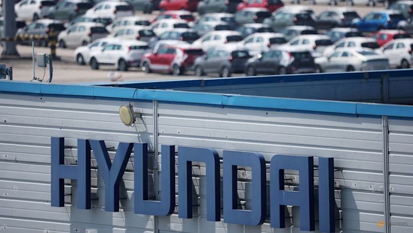 Hyundai to recall about 569,000 SUVs in US over faulty deployment of air bags