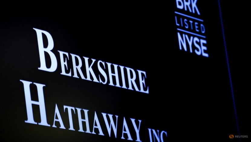 Berkshire Hathaway prices yen bonds totalling $627 million