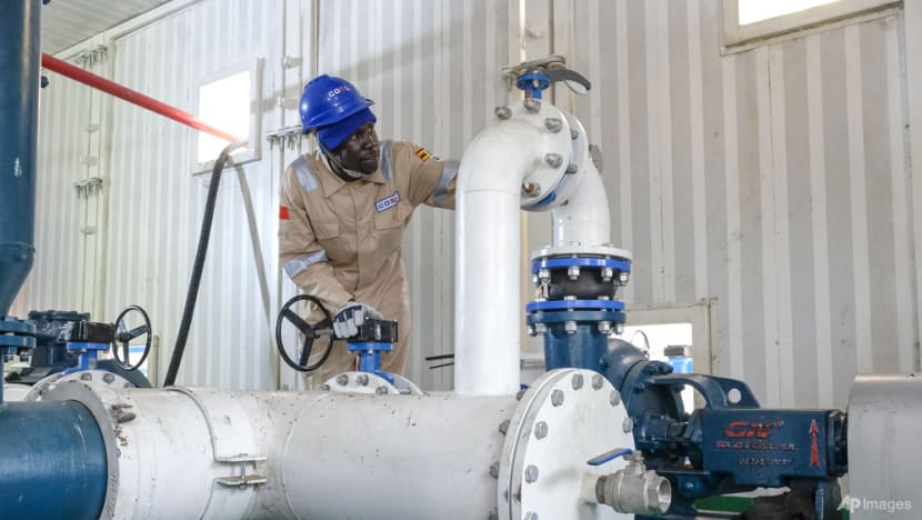 Uganda starts oil drilling, targets first oil output by April 2025