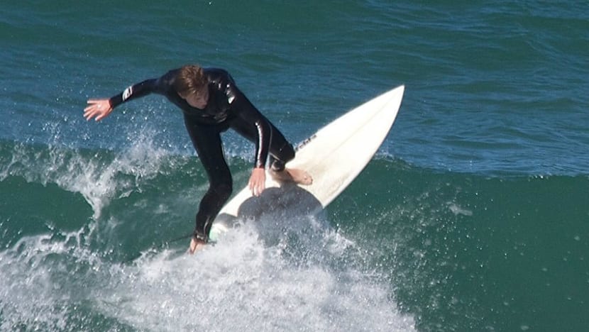 American surfer bitten by shark in Bali to be sent to Raffles Hospital in S’pore