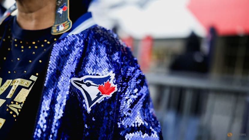 Canadians rally around baseball's Blue Jays after Trump trade outburst