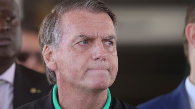 涉煽动政变计划暗杀政要　巴西最高法院下令软禁前总统博索纳罗