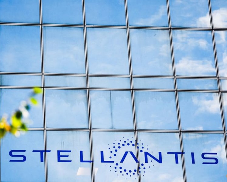 Stellantis, Microsoft sign five-year partnership for AI push