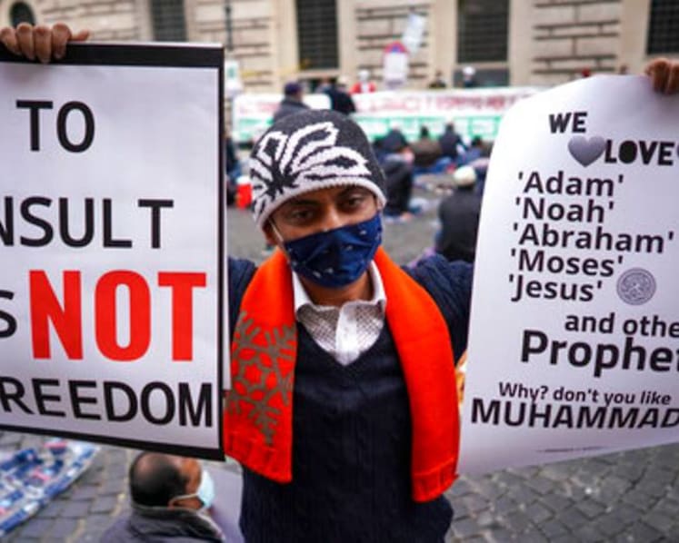 French Muslims, stigmatised by attacks, feel under pressure