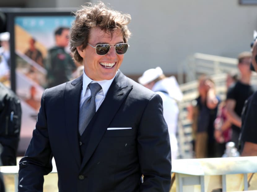 Tom Cruise Is A Big Fan Of Queen Elizabeth: "I Admire Her Devotion"
