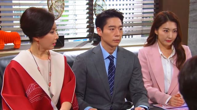 基督山小姐（第25集）：恩祖偷偷和弟弟相认