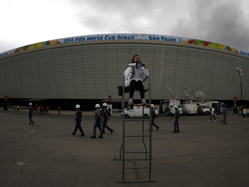 Sao Paulo stadium hosts final World Cup test