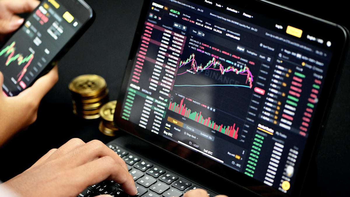 Some young investors get burnt by cryptocurrency crash, regret  recklessness; experts raise depression fears - TODAY