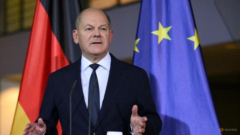 Germany's Scholz pressed to call vote after coalition collapse Germany's Scholz pressed to call vote after coalition collapse