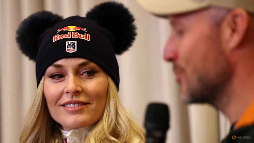Alpine skiing-Vonn feels stronger, fitter and faster as Cortina looms