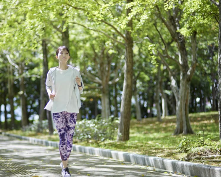 Heard of 'Japanese walking'? Here's why this fitness trend is worth trying