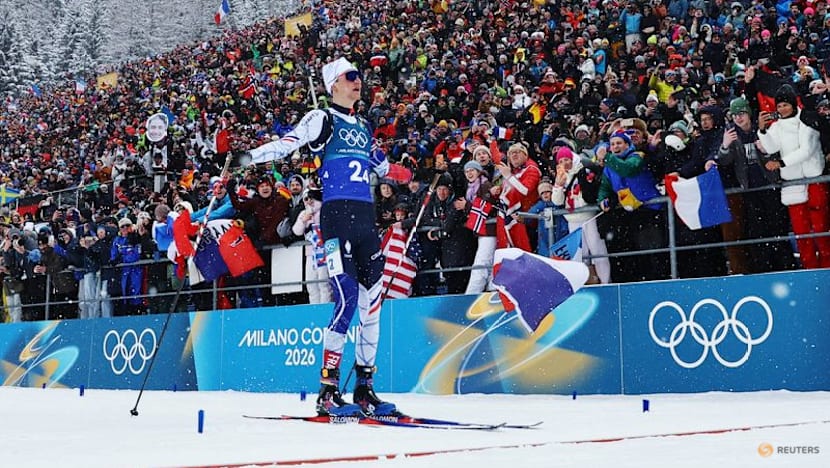 Biathlon-Perrot powers France to first gold medal in men's relay