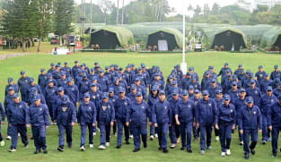 Menkeu Purbaya sebut gaji menteri dan DPR bisa dipotong 25%
