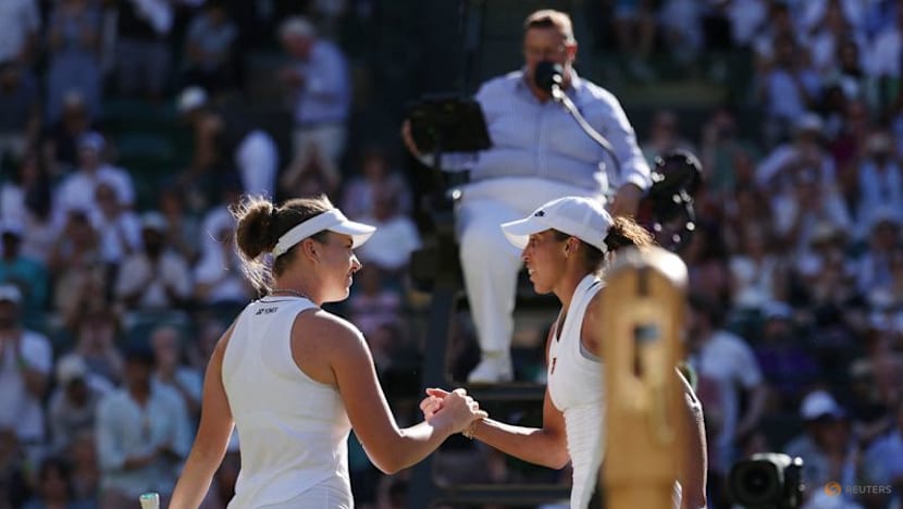Czech rising star Noskova downs Keys to reach first Wimbledon quarter-final