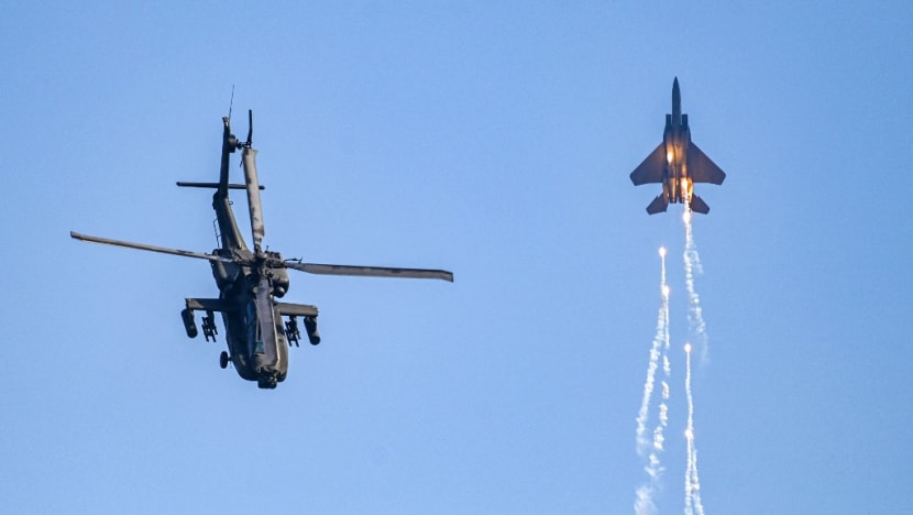 Singapore Airshow returns with public days, new stunts for RSAF F-15 fighter jet and Apache helicopter Singapore Airshow returns with public days, new stunts for RSAF F-15 fighter jet and Apache helicopter