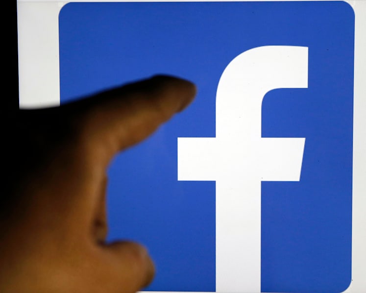 Govt directs Facebook to run correction notice on States Times Review post, after page owner's non-compliance