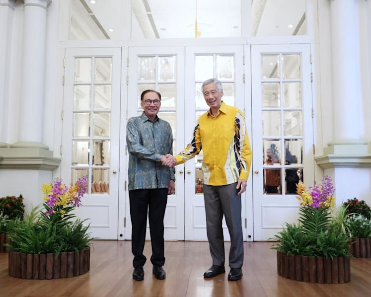 Singapore's diplomatic relations with Israel 'no reason' to cause difficulty with Malaysia: PM Lee