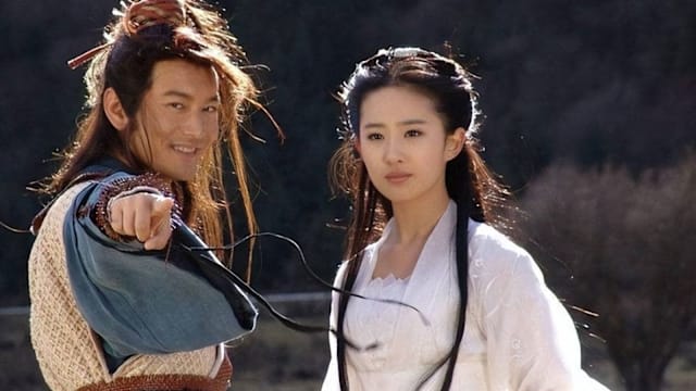 黄晓明回忆《神雕侠侣》拍摄意外，跳下水救刘亦菲　旧画面掀讨论