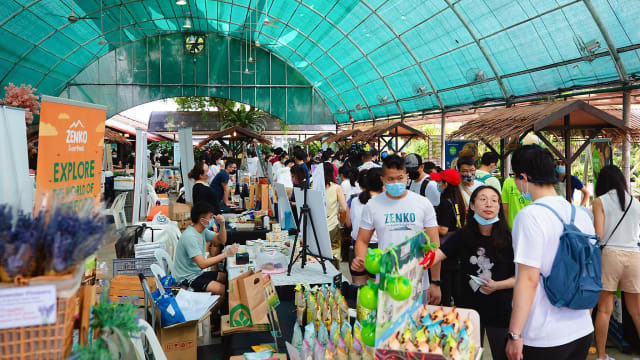 坚守企业宗旨　与公司利益同步迈进