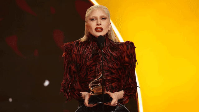 第68届葛莱美奖：Lady Gaga 3奖入袋、Billie Eilish抱回“年度歌曲”台上开骂、 “Golden”创K-pop夺奖首例！