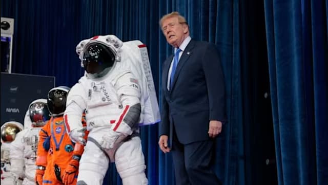 特朗普签署命令 成立美国太空学院