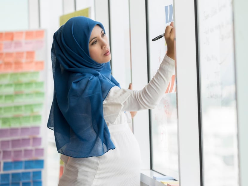 Pregnant and looking for a job: What are a woman’s chances of getting employed in Singapore? Pregnant and looking for a job: What are a woman’s chances of getting employed in Singapore?