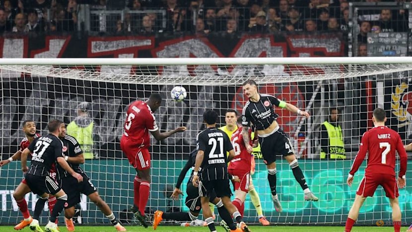 Liverpool end poor run with 5-1 thrashing of Frankfurt