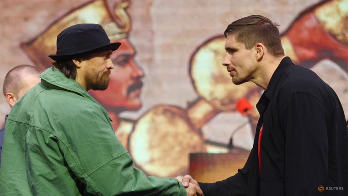 Usyk defends decision to fight kickboxer Verhoeven