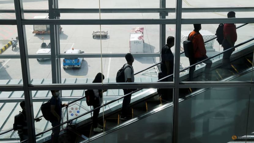 Malaysia Airports US$4 billion takeover offer 'reasonable', deal adviser says Malaysia Airports US$4 billion takeover offer 'reasonable', deal adviser says