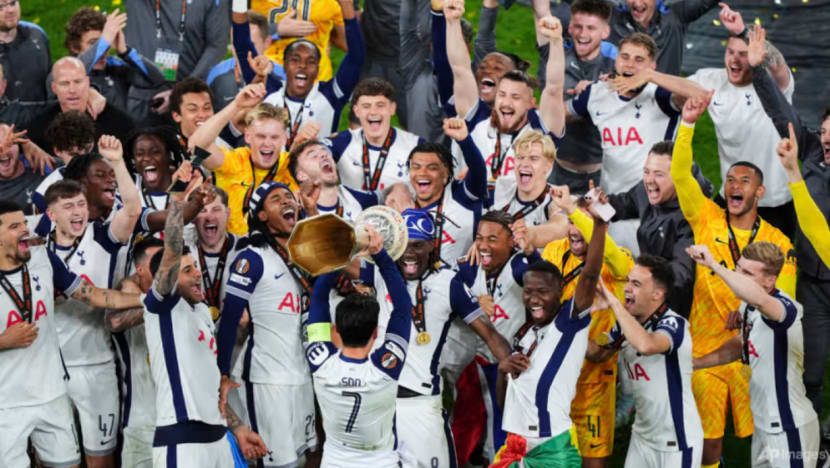 Tottenham Hotspur tundukkan Man United untuk julang piala Liga Europa