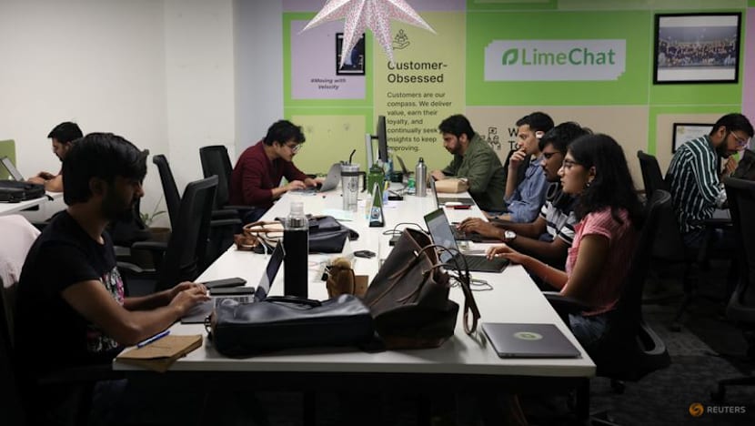 Meet the AI chatbots replacing India's call-center workers