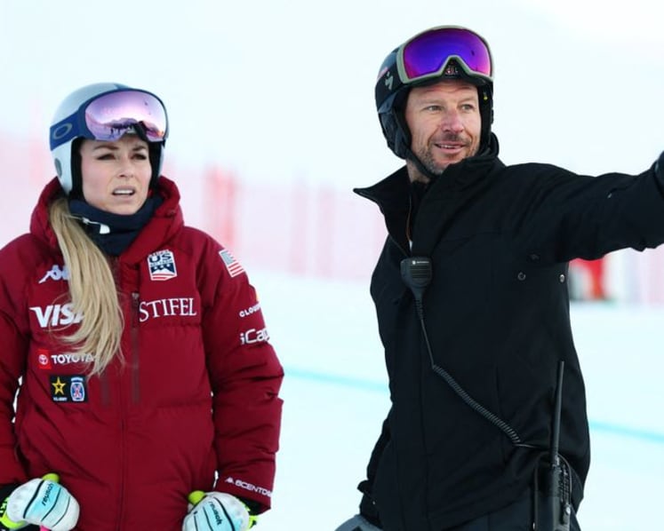 Vonn's composed training run fuels coach Svindal's medal belief