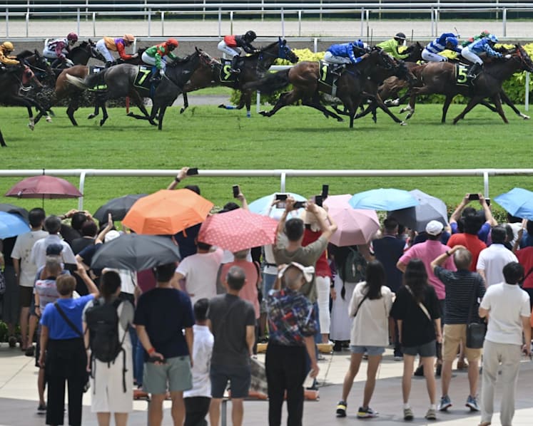 Singapore Turf Club holds its last races after more than 180 years of operations