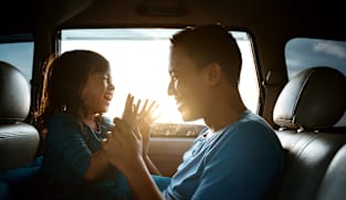 Di tengah fenomena fatherless, masih perlukah kita merayakan Hari Ayah Nasional? 