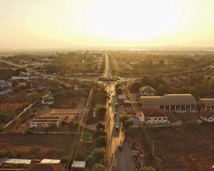 Building bridges between Laos and Thailand for better lives