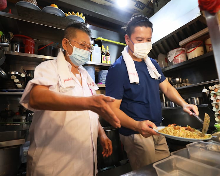 Singapore’s hawker culture clinches spot on Unesco’s intangible cultural heritage list