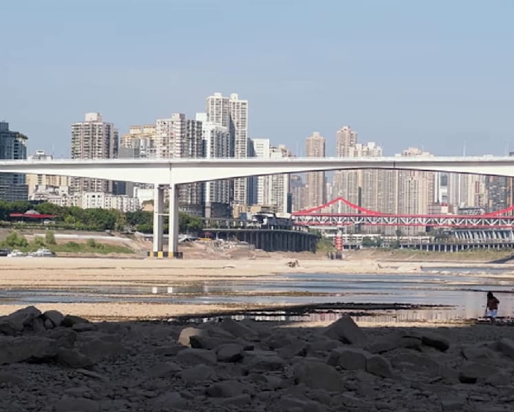 China faces headwinds in clean energy plans