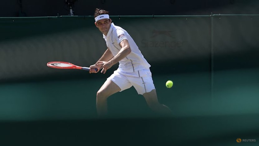 Fritz flies past Kypson to reach Wimbledon third round