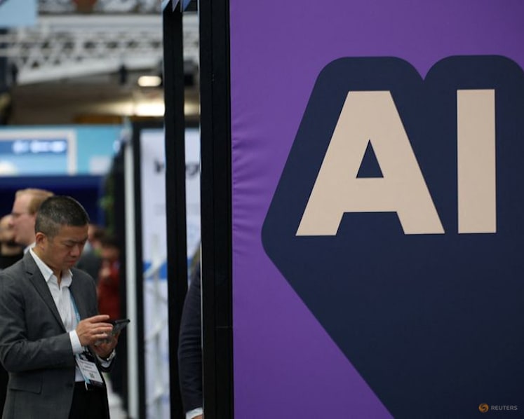 UK risks becoming 'AI customer' rather than creator, advisers warn