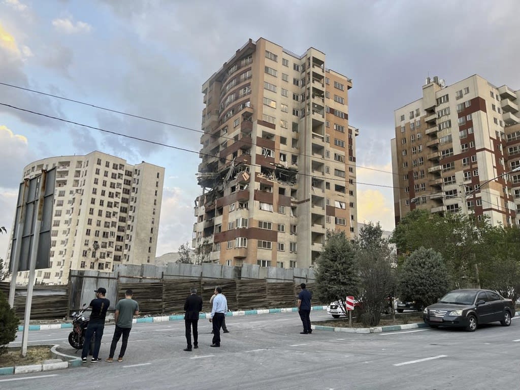 以色列空袭伊朗住宅60人死包括20名儿童- 8world